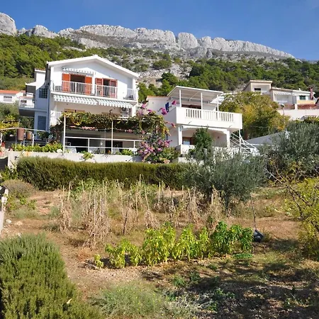 Apartamento Mladen